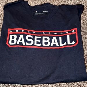 Under Armour T-shirt